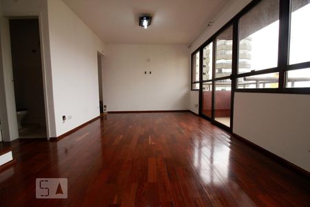 Apartamento para alugar com 2 quartos, 98m² em Jardim Londrina, São Paulo