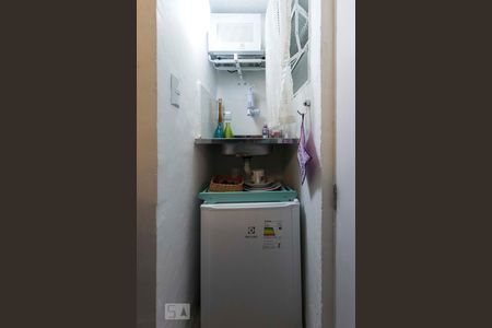 Cozinha de apartamento para alugar com 1 quarto, 20m² em Aclimação, São Paulo