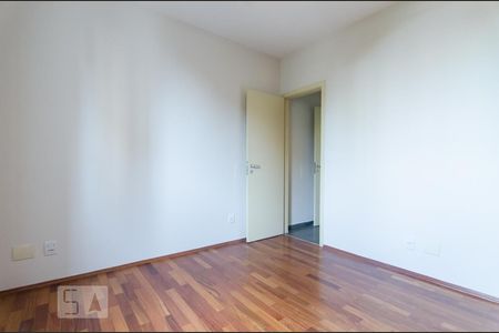 Quarto de apartamento para alugar com 1 quarto, 45m² em Cambuí, Campinas