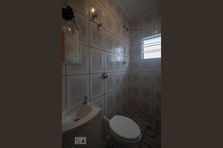 Banheiro de apartamento para alugar com 2 quartos, 48m² em Rudge Ramos, São Bernardo do Campo