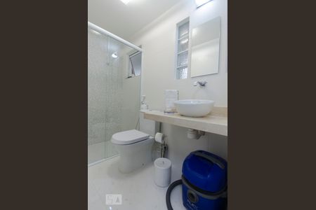 Banheiro de apartamento à venda com 2 quartos, 69m² em Perdizes, São Paulo