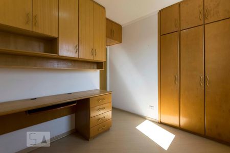 Quarto 2 de apartamento para alugar com 2 quartos, 56m² em Vila Brasílio Machado, São Paulo