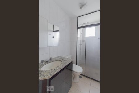Banheiro de apartamento para alugar com 2 quartos, 59m² em Vila Gomes Cardim, São Paulo