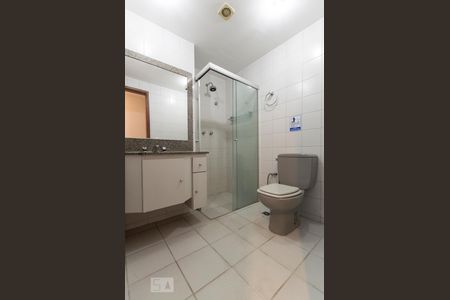 Banheiro de apartamento à venda com 4 quartos, 145m² em Jardim Colombo, São Paulo