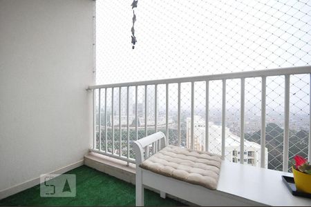 varanda de apartamento à venda com 2 quartos, 48m² em Parque Reboucas, São Paulo