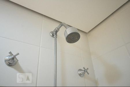 detalhe do banheiro de apartamento à venda com 2 quartos, 48m² em Parque Reboucas, São Paulo