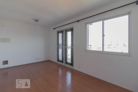 Sala de apartamento para alugar com 3 quartos, 68m² em Vila das Bandeiras, Guarulhos