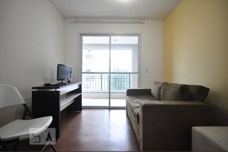 sala de apartamento para alugar com 3 quartos, 64m² em Vila Suzana, São Paulo