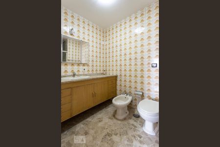 Banheiro de apartamento para alugar com 3 quartos, 103m² em Vila Olímpia, São Paulo