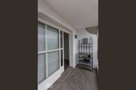 Varanda de apartamento para alugar com 3 quartos, 105m² em Sumarezinho, São Paulo