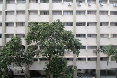 Vista Quarto 2 de apartamento para alugar com 2 quartos, 89m² em Jardim Paulista, São Paulo