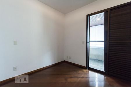 Sala 2 (Quarto extra reversível) de apartamento para alugar com 3 quartos, 145m² em Paraisópolis, São Paulo
