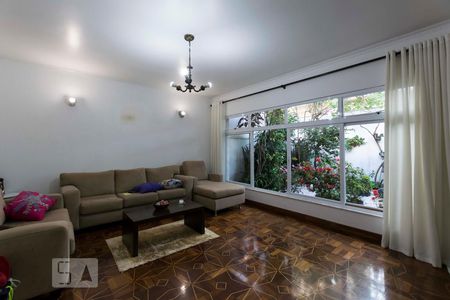 Sala de casa à venda com 3 quartos, 260m² em Vila Mariana, São Paulo