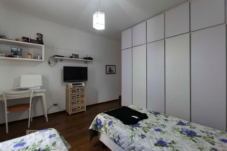 Quarto 2 de casa à venda com 3 quartos, 260m² em Vila Mariana, São Paulo