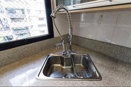 Apartamento à venda com 157m², 3 quartos e 3 vagas Apartamento à venda com 157m², 3 quartos e 3 vagasCozinha