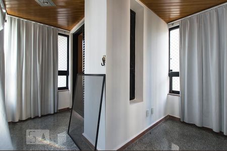 Sacada da suíte de apartamento à venda com 3 quartos, 157m² em Vila Suzana, São Paulo