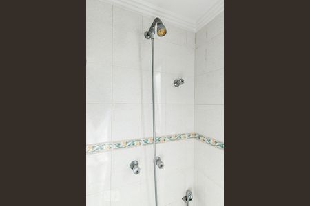 Apartamento à venda com 157m², 3 quartos e 3 vagas Apartamento à venda com 157m², 3 quartos e 3 vagasBanheiro da suíte 2