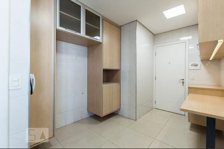 Apartamento à venda com 157m², 3 quartos e 3 vagas Apartamento à venda com 157m², 3 quartos e 3 vagasCozinha