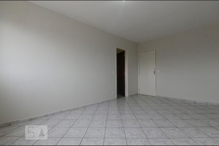 Apartamento à venda com 70m², 2 quartos e 1 vagaSala