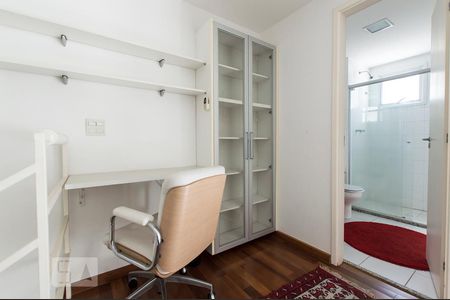 Quarto de apartamento para alugar com 1 quarto, 48m² em Vila Andrade, São Paulo