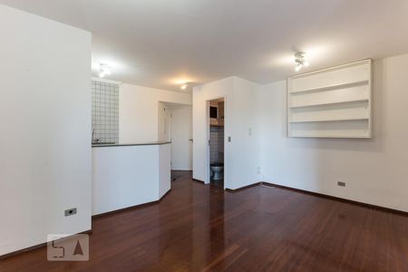 Sala de apartamento para alugar com 1 quarto, 56m² em Pinheiros, São Paulo