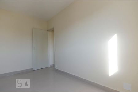 Quarto 2 de apartamento para alugar com 2 quartos, 50m² em Santa Teresinha, São Paulo