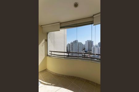 Varanda de apartamento para alugar com 2 quartos, 60m² em Vila Gumercindo, São Paulo