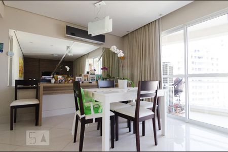 Sala de apartamento à venda com 3 quartos, 108m² em Parque das Flores., Campinas