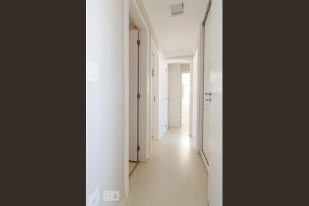 Corredor de apartamento à venda com 3 quartos, 108m² em Parque das Flores., Campinas