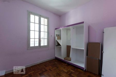 Quarto 1 de casa para alugar com 3 quartos, 80m² em Cambuci, São Paulo