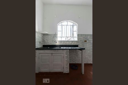 Cozinha de casa para alugar com 3 quartos, 80m² em Cambuci, São Paulo