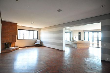 Apartamento para alugar com 236m², 4 quartos e 4 vagassala