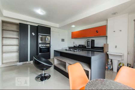 Sala de apartamento à venda com 1 quarto, 43m² em Empresarial 18 do Forte, Barueri