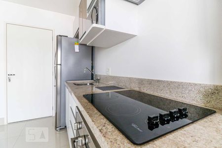 Cozinha de kitnet/studio para alugar com 1 quarto, 34m² em Santo Amaro, São Paulo