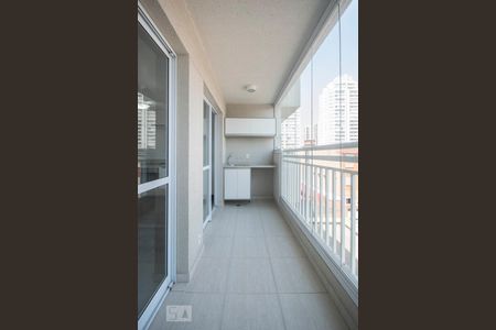 Varanda de kitnet/studio para alugar com 1 quarto, 34m² em Santo Amaro, São Paulo