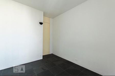 Quarto 2 de apartamento para alugar com 2 quartos, 50m² em Jardim Arpoador, São Paulo