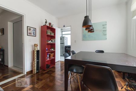 Sala de apartamento à venda com 2 quartos, 70m² em Jardim das Bandeiras, São Paulo