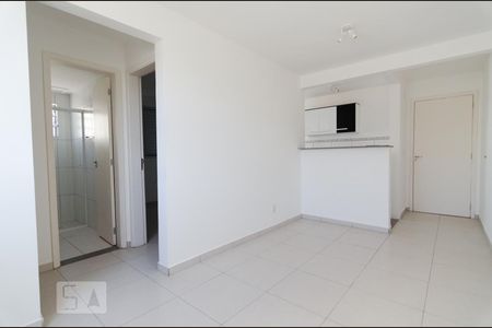 Sala de apartamento para alugar com 2 quartos, 50m² em Loteamento Parque São Martinho, Campinas