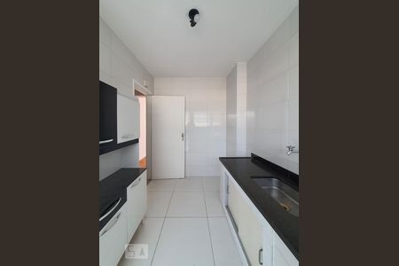 Cozinha de apartamento à venda com 2 quartos, 80m² em Vila Mariana, São Paulo