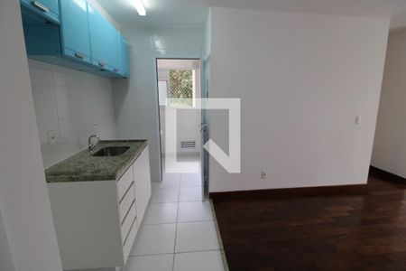 Cozinha de apartamento à venda com 3 quartos, 67m² em Vila Andrade, São Paulo