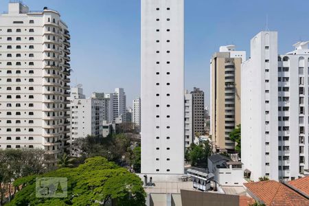 Vista de apartamento para alugar com 3 quartos, 154m² em Aclimação, São Paulo