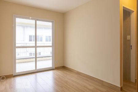 Sala de apartamento para alugar com 2 quartos, 64m² em Vila Ipojuca, São Paulo