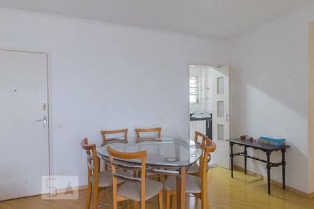 Sala de apartamento à venda com 2 quartos, 79m² em Vila Cláudia, São Paulo