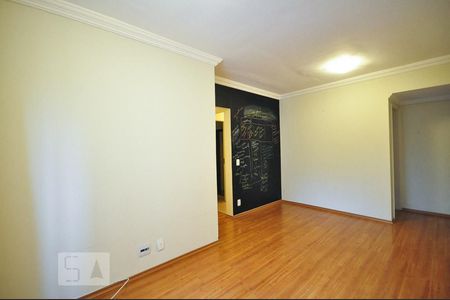 sala de apartamento à venda com 3 quartos, 70m² em Vila Andrade, São Paulo