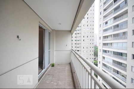varanda de apartamento para alugar com 2 quartos, 94m² em Lar São Paulo, São Paulo