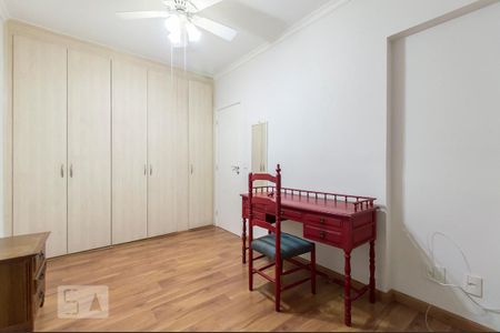 Quarto 2 de apartamento para alugar com 2 quartos, 68m² em Alphaville Industrial, Barueri