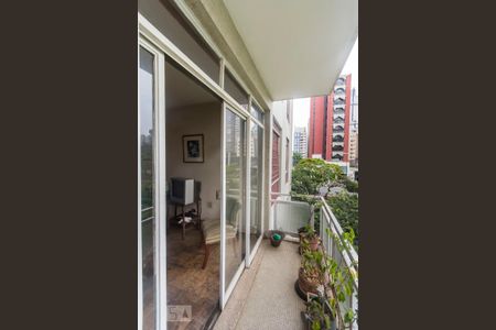 Varanda de apartamento à venda com 3 quartos, 145m² em Pinheiros, São Paulo