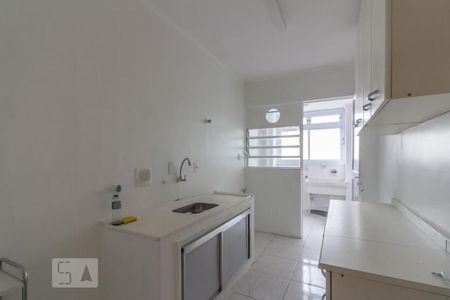 Cozinha de apartamento para alugar com 1 quarto, 83m² em Consolação, São Paulo