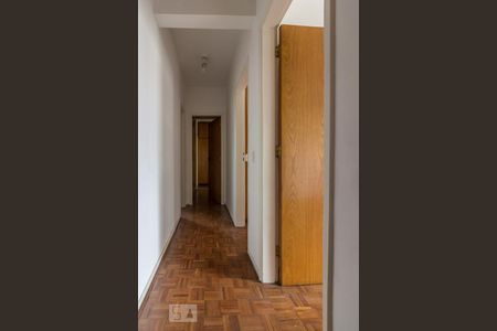 Corredor de apartamento à venda com 3 quartos, 116m² em Santa Cecília, São Paulo