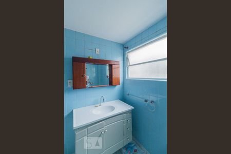 Banheiro de apartamento para alugar com 2 quartos, 70m² em Cambuci, São Paulo